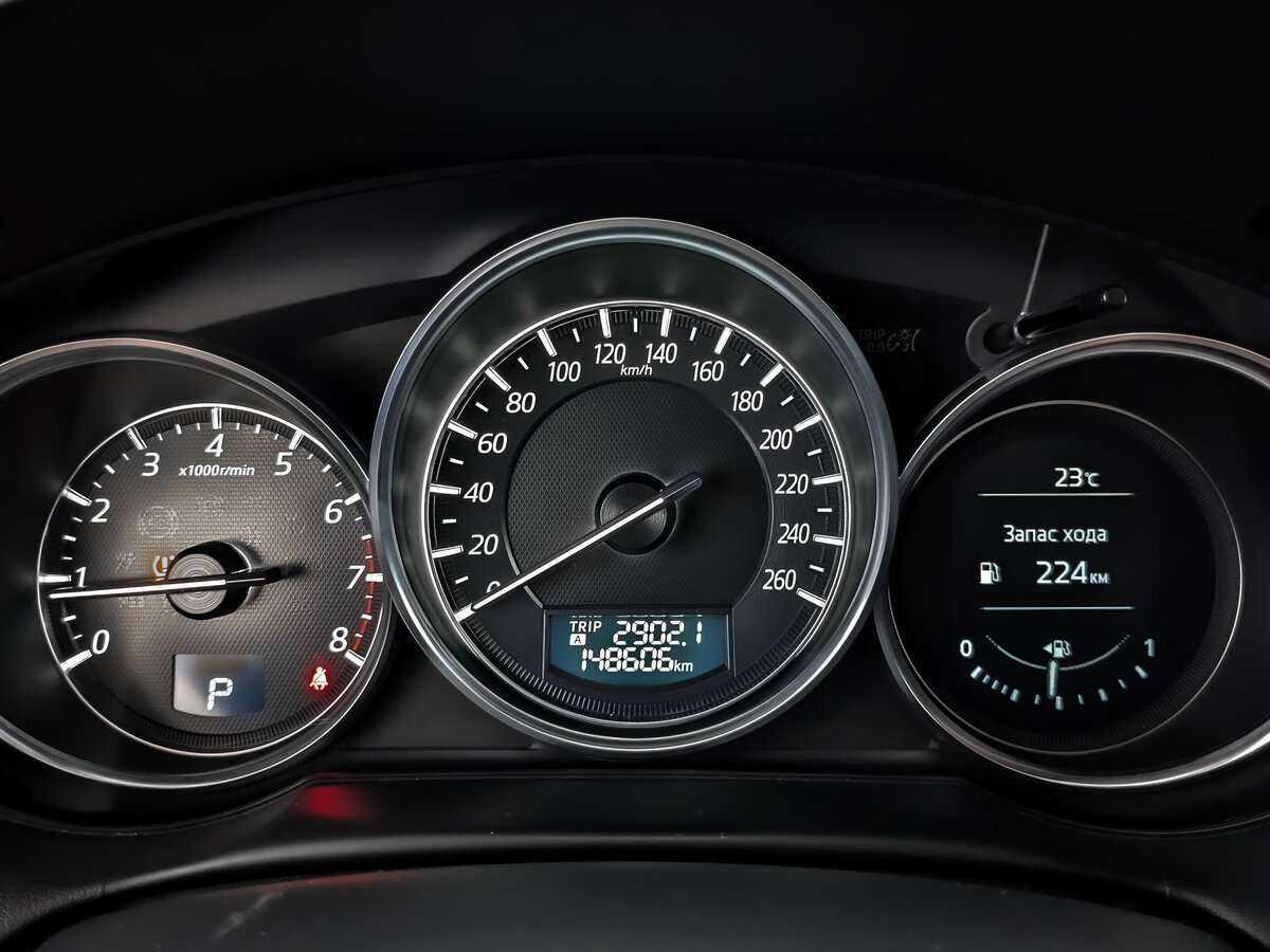 Б/У Мазда Ц-Икс-5 2015 года. Фото: #10