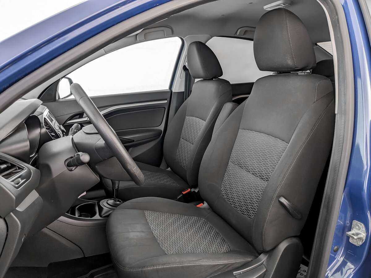 Б/У Лада (ВАЗ) Веста 2017 года. Фото: #15