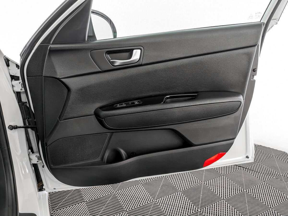 Б/У Киа Оптима 2018 года. Фото: #20