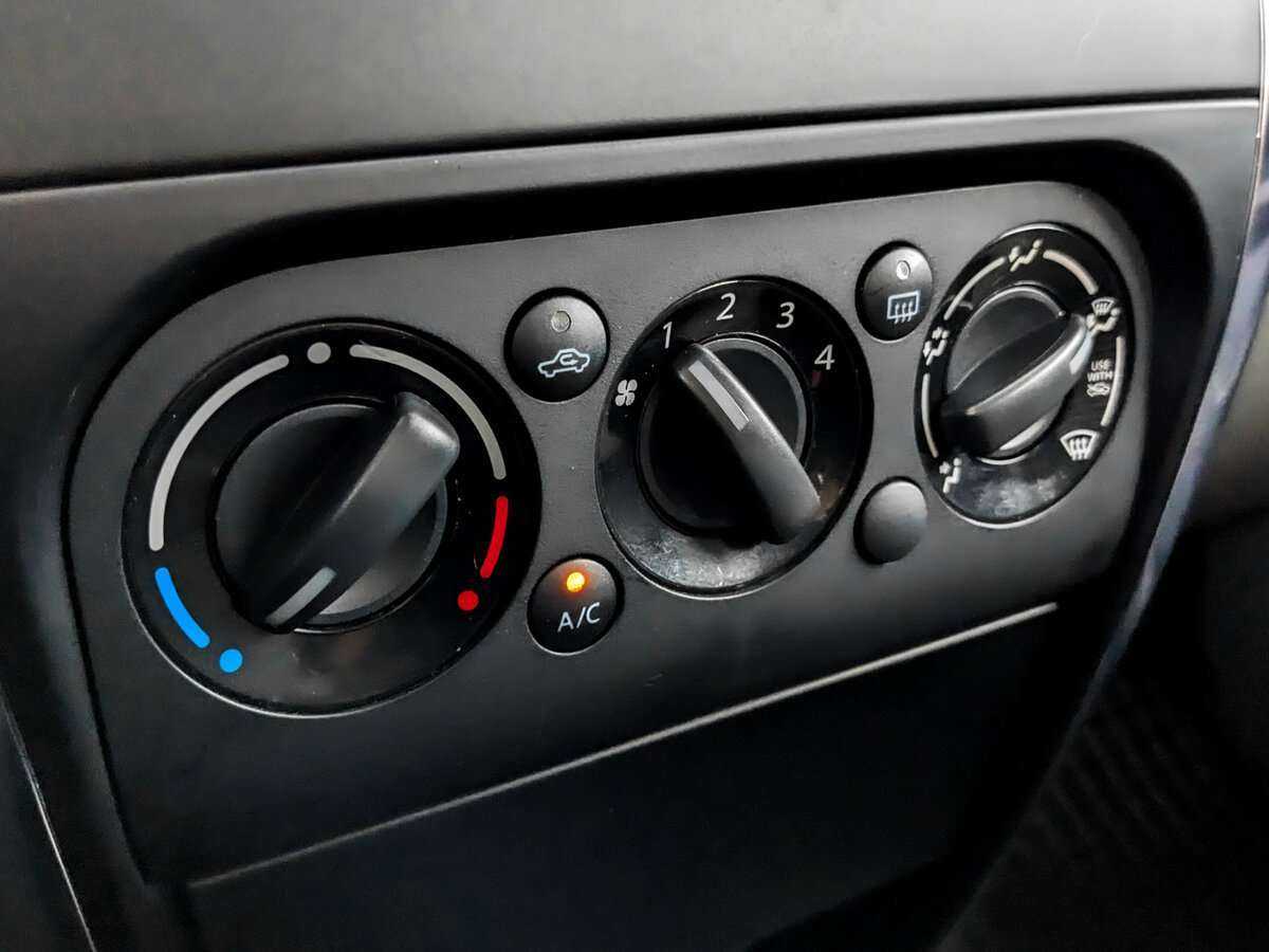 Б/У Сузуки С-Икс4 2013 года. Фото: #20