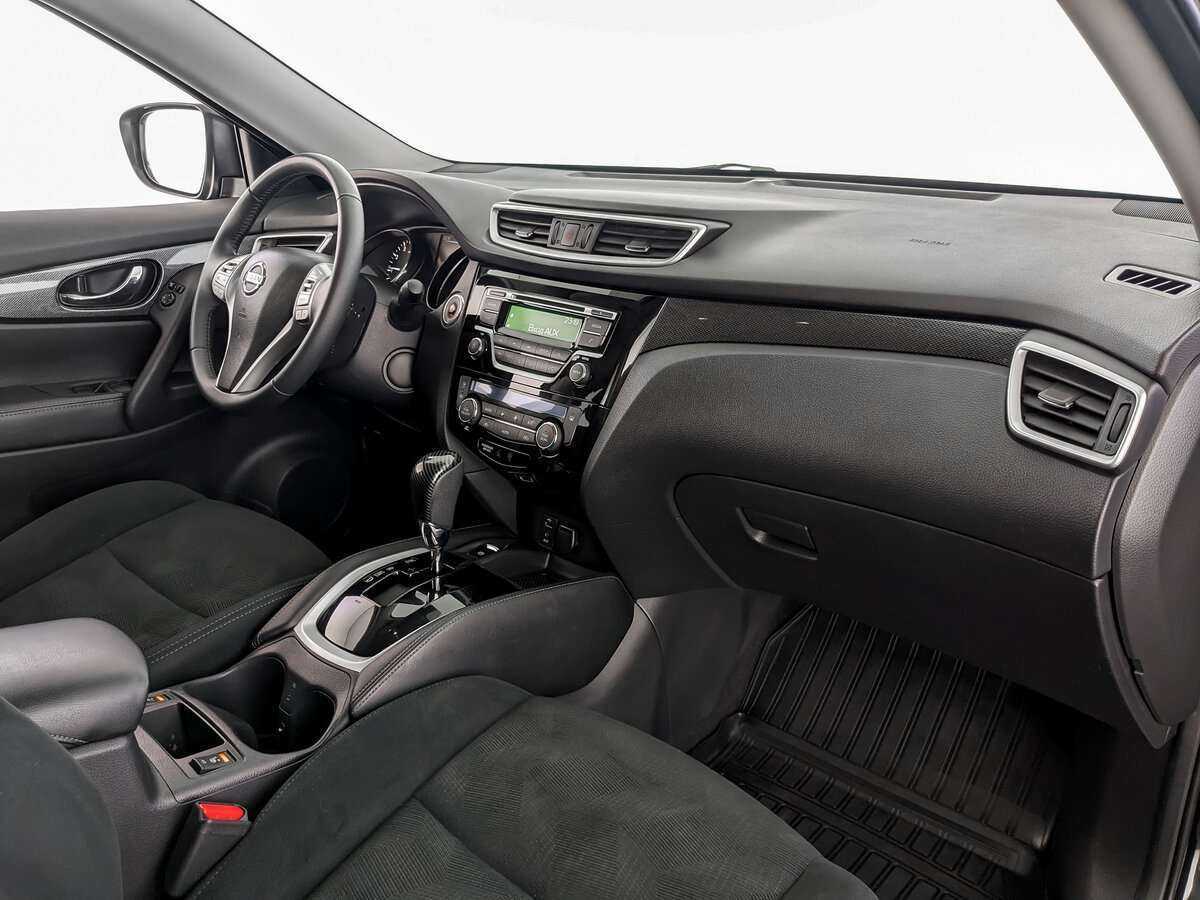 Б/У Ниссан Икс-Трейл 2017 года. Фото: #8