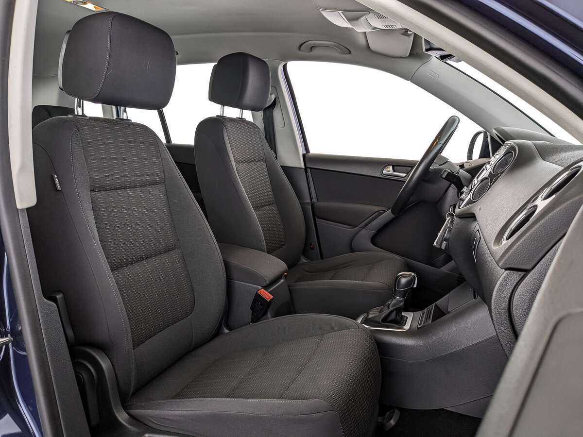 Б/У Фольксваген Тигуан 2015 года. Фото: #19