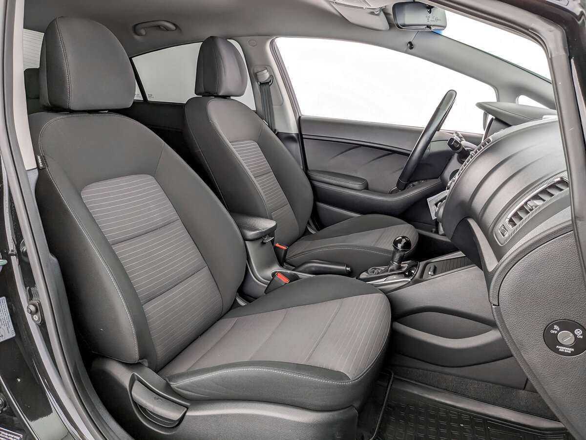 Б/У Киа Церато 2019 года. Фото: #18