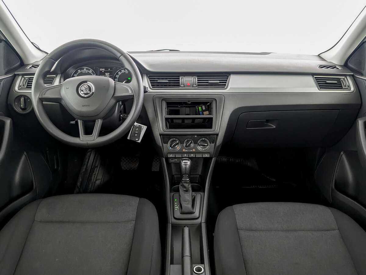 Б/У Шкода Рапид 2019 года. Фото: #11