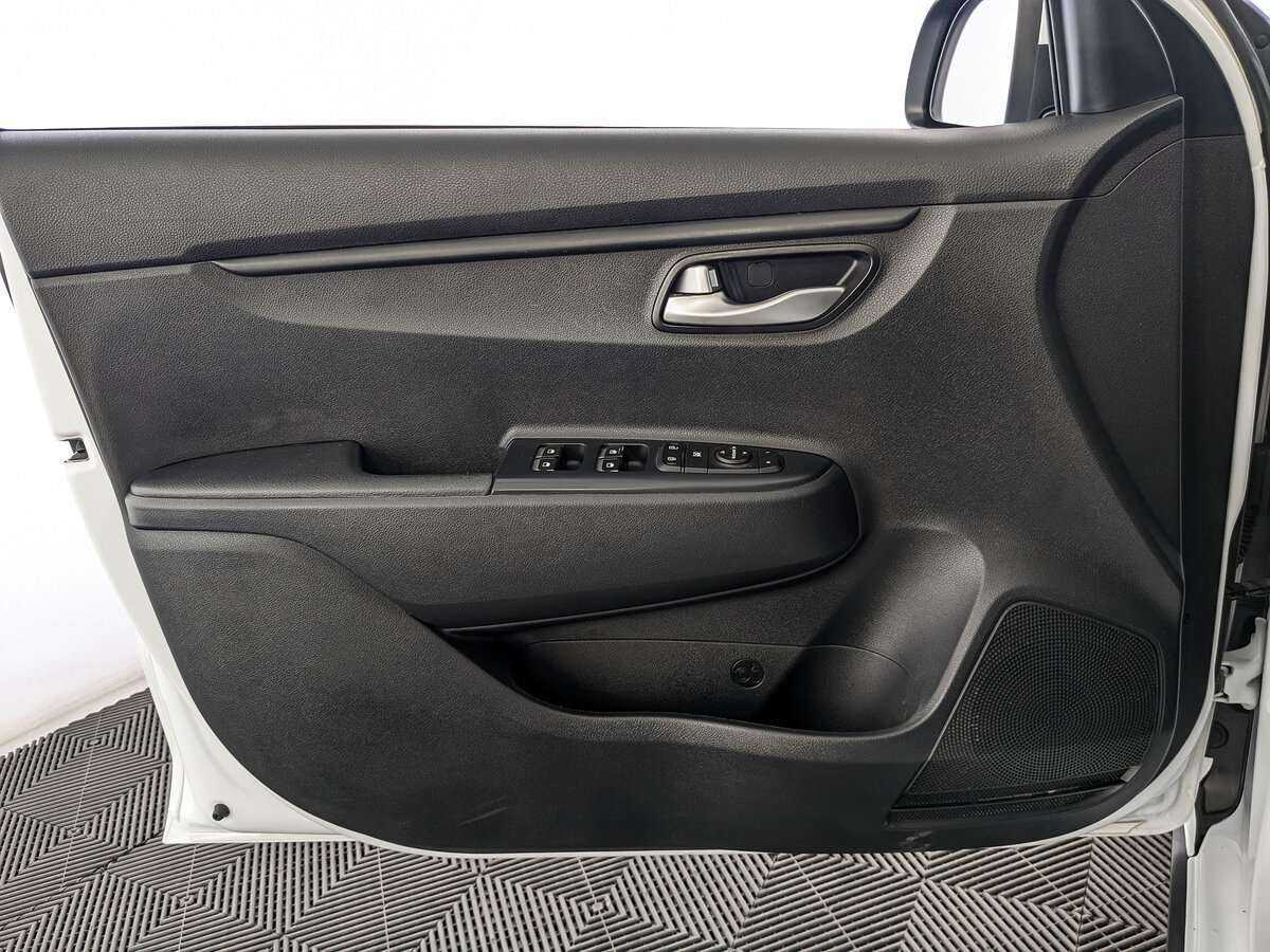 Б/У Киа Рио 2021 года. Фото: #15