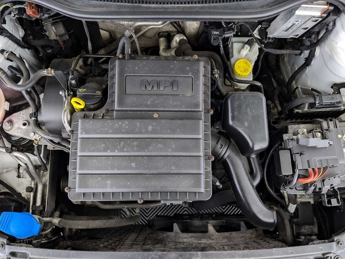 Б/У Фольксваген Поло 2019 года. Фото: #8