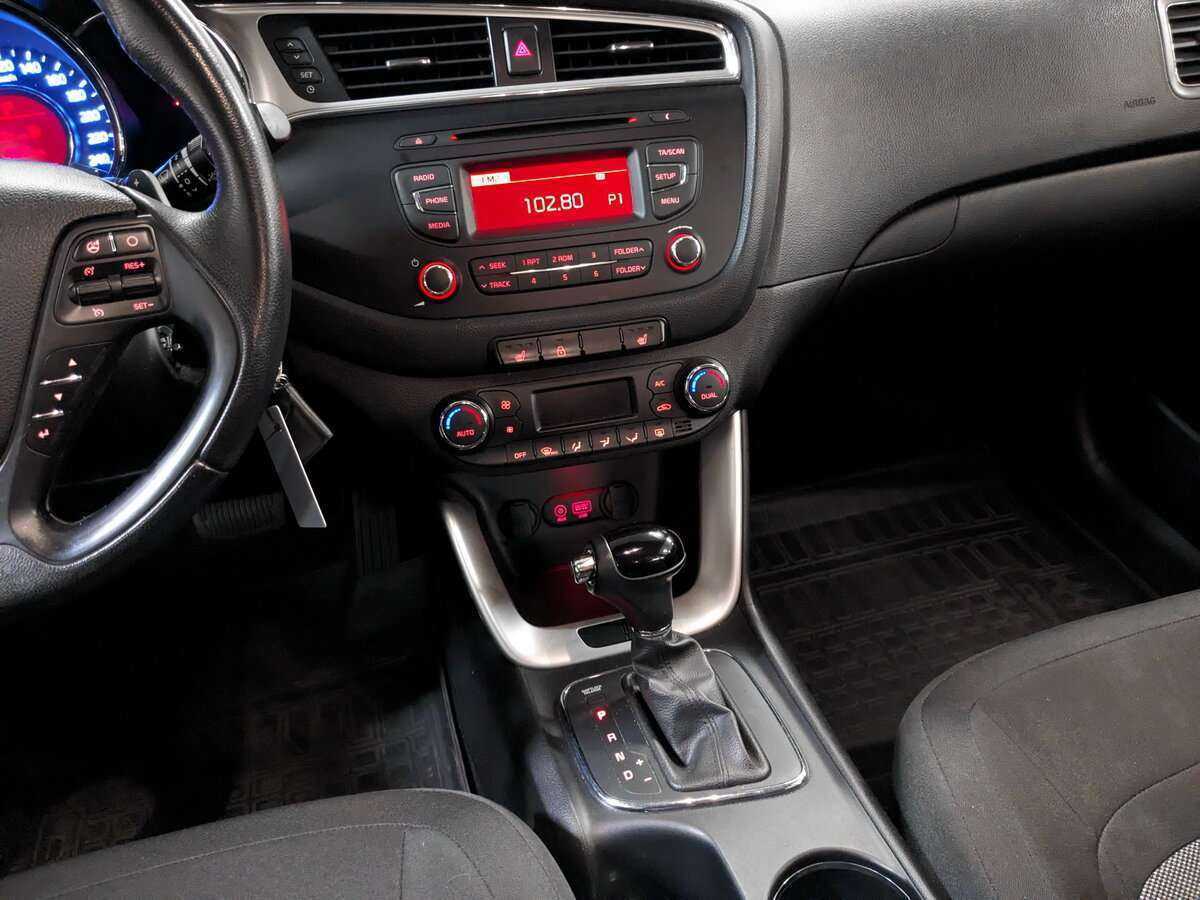 Б/У Киа Сид 2017 года. Фото: #14