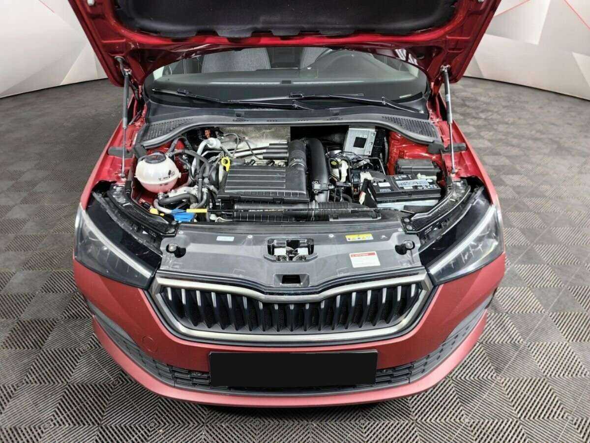 Б/У Шкода Рапид 2021 года. Фото: #16