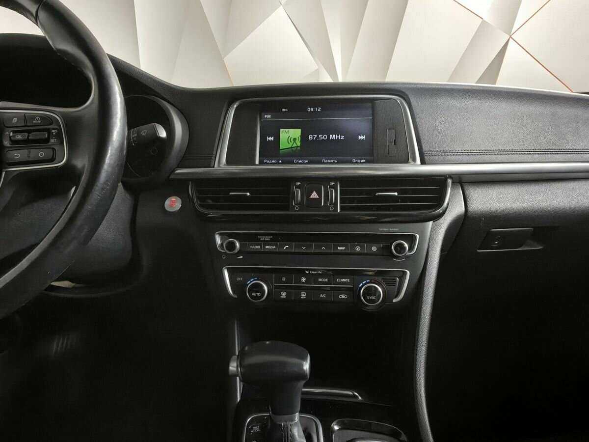 Б/У Киа Оптима 2016 года. Фото: #10