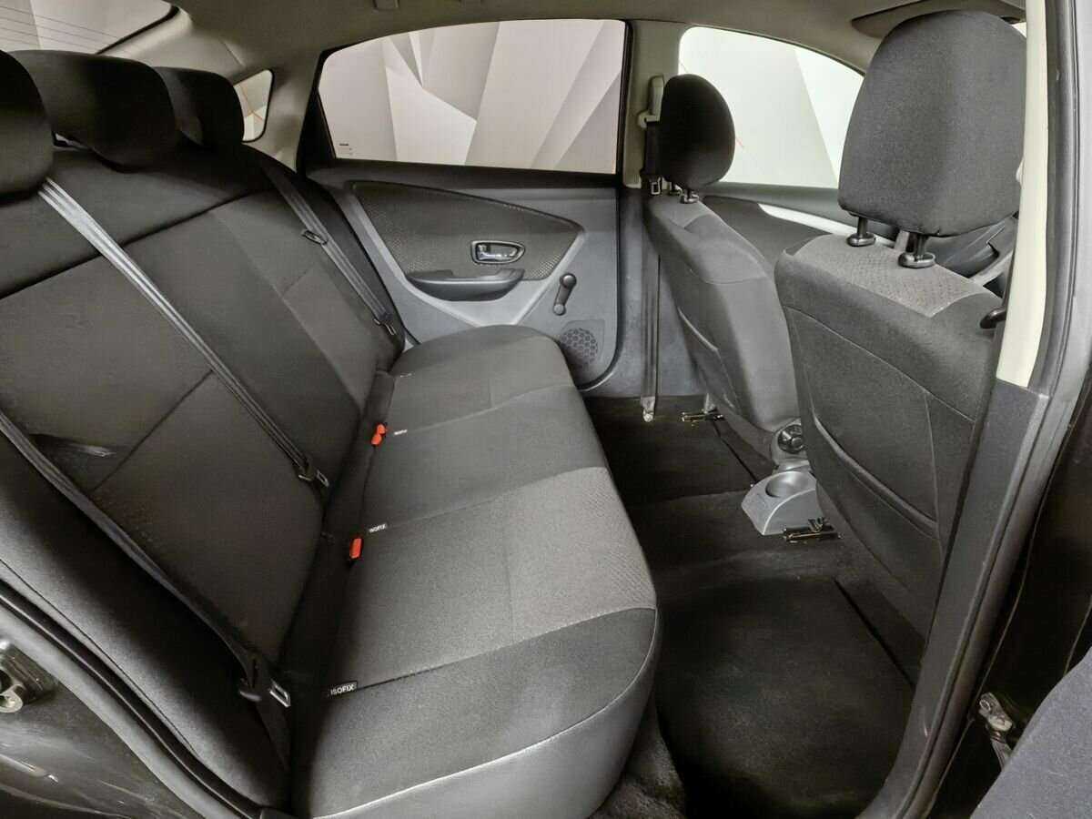 Б/У Ниссан Альмера 2018 года. Фото: #11