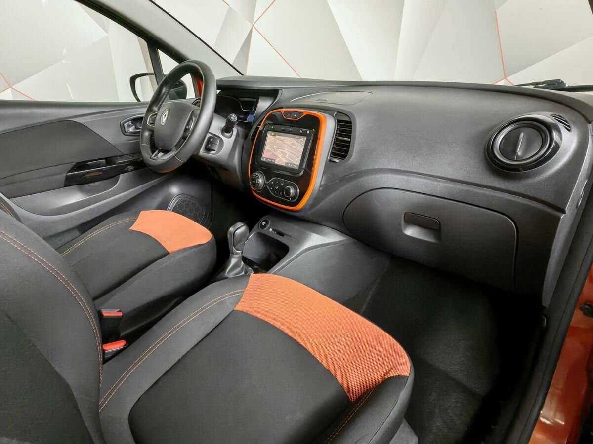 Б/У Рено Каптюр 2017 года. Фото: #8