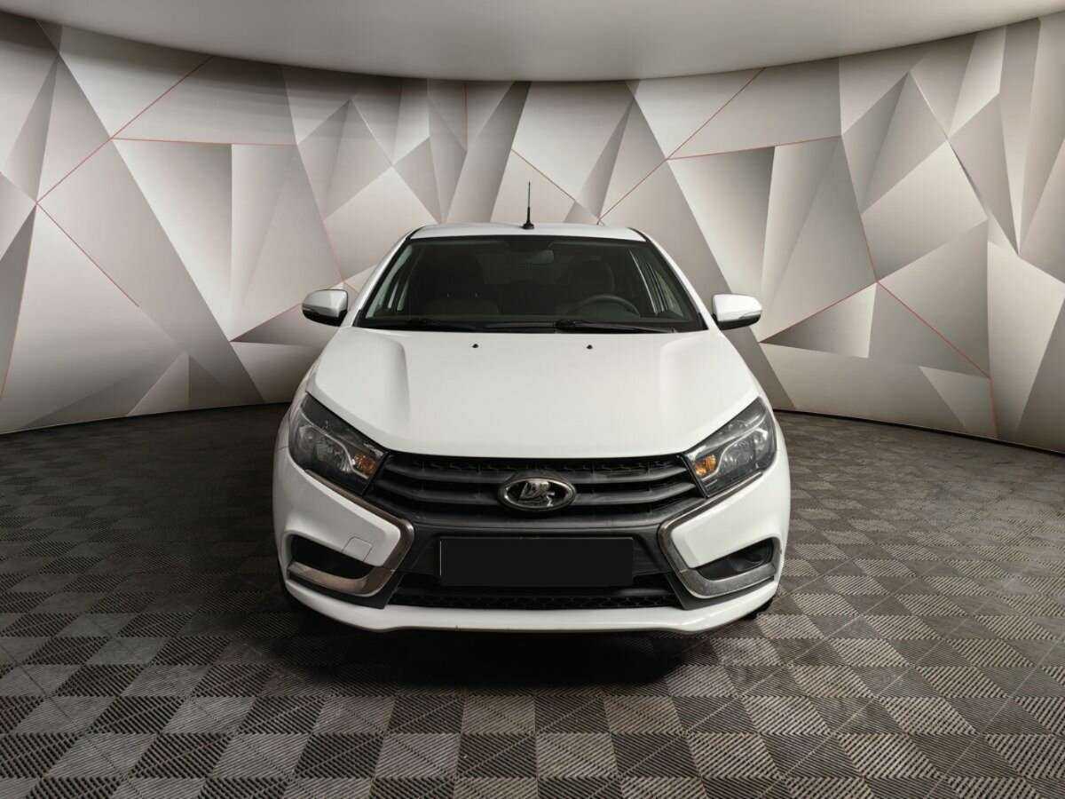 Б/У Лада (ВАЗ) Веста 2018 года. Фото: #5