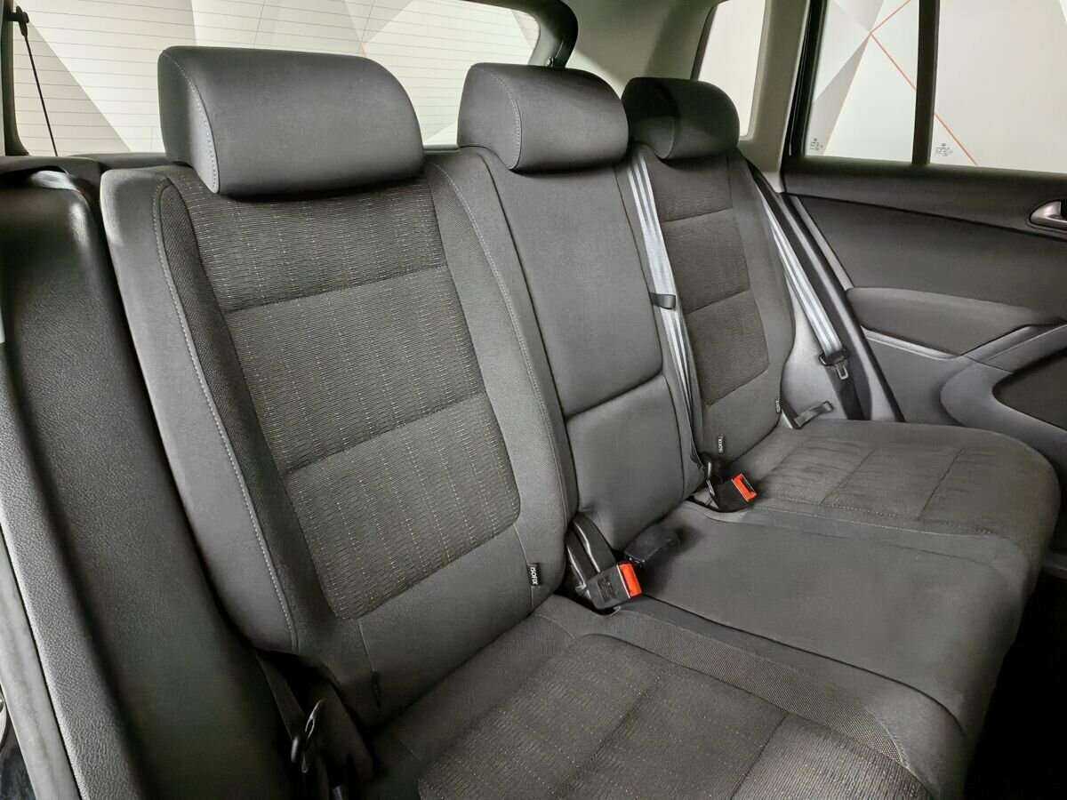 Б/У Фольксваген Тигуан 2013 года. Фото: #12