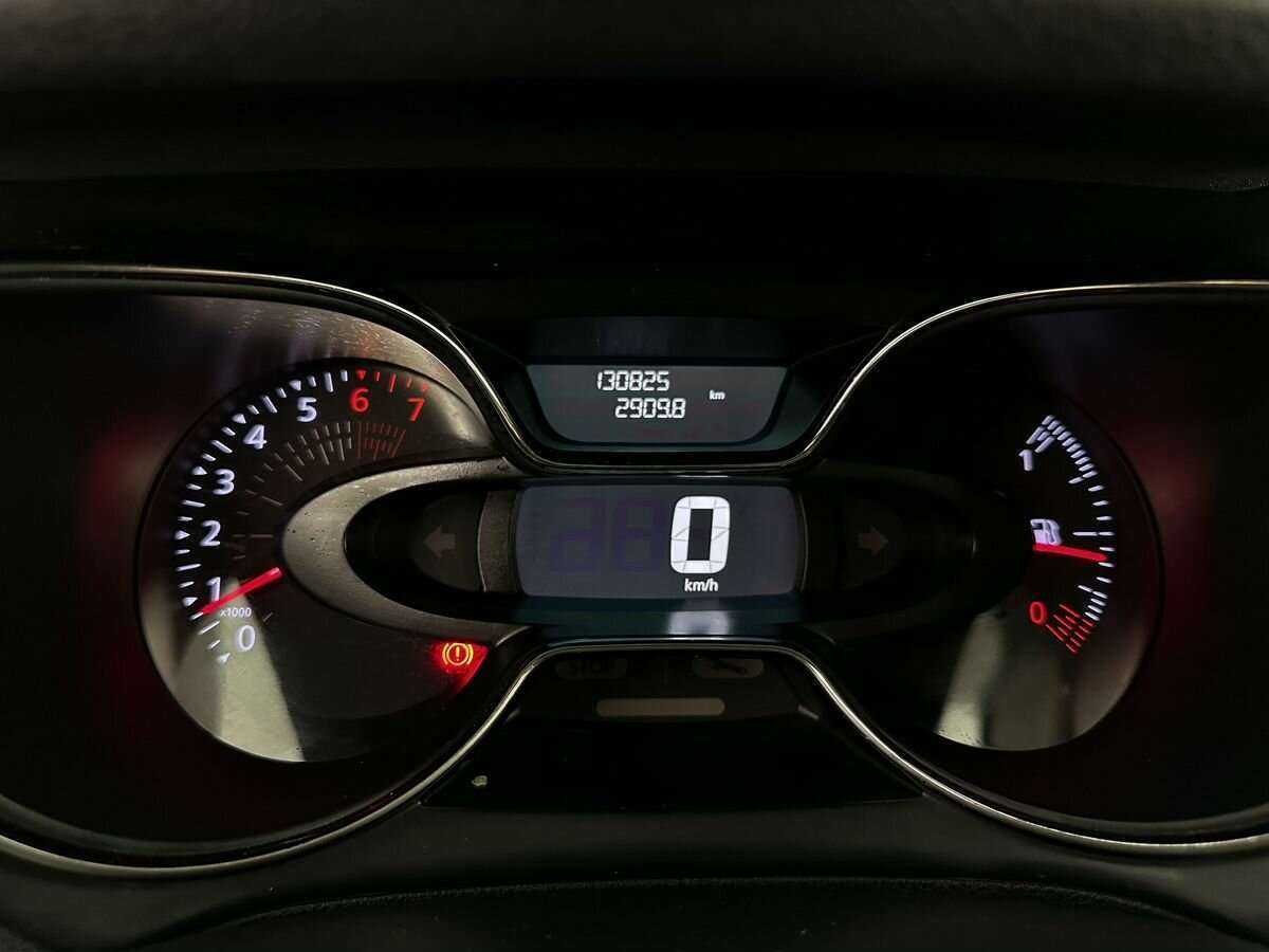 Б/У Рено Каптюр 2017 года. Фото: #10