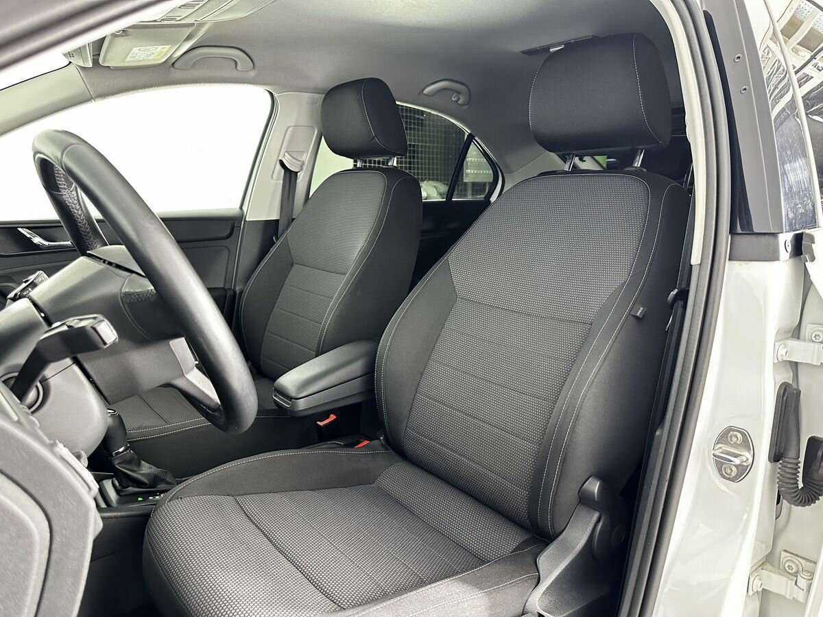 Б/У Шкода Рапид 2016 года. Фото: #9