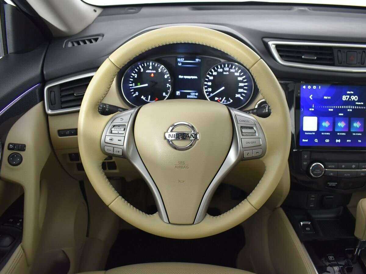 Б/У Ниссан Икс-Трейл 2016 года. Фото: #9