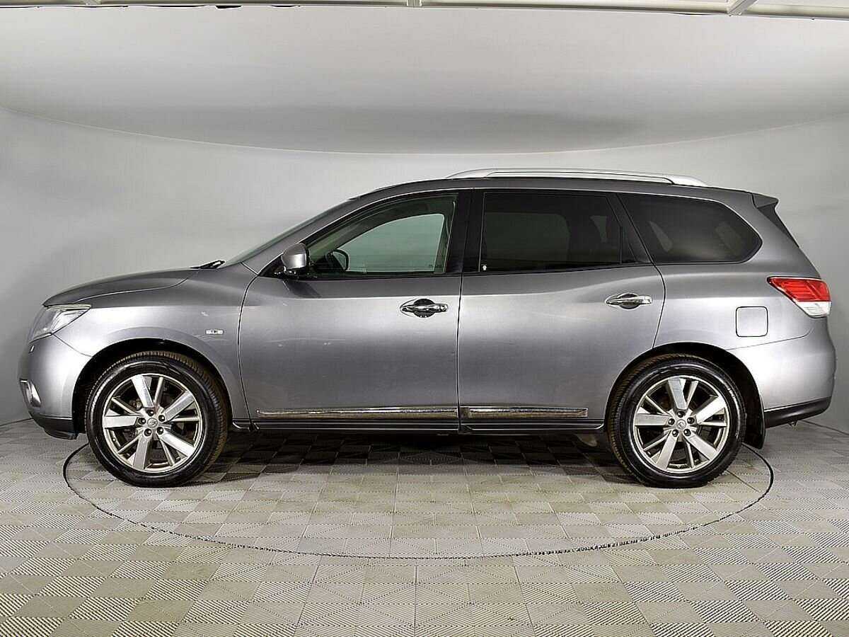 Б/У Ниссан Патфайндер 2015 года. Фото: #5