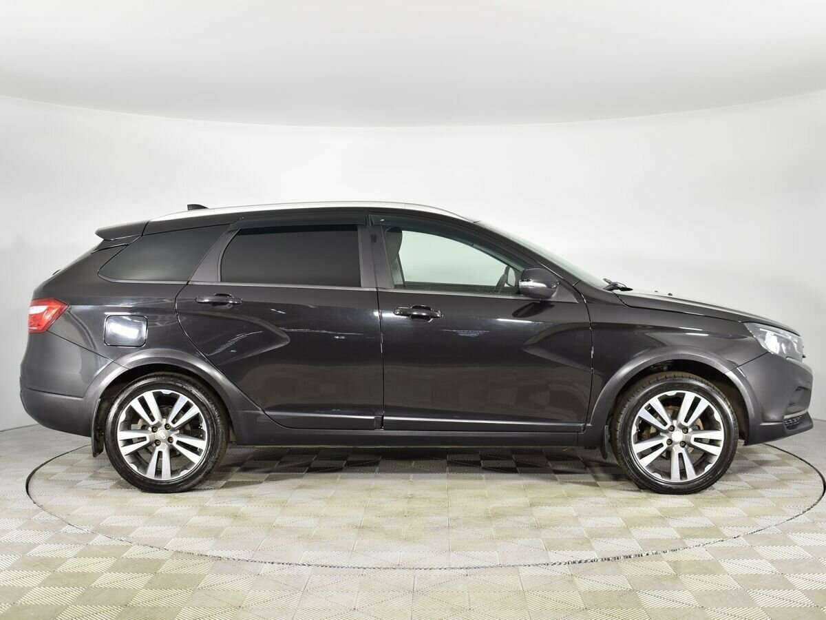 Б/У Лада (ВАЗ) Веста 2019 года. Фото: #4