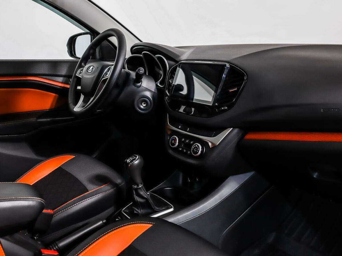 Б/У Лада (ВАЗ) Веста 2020 года. Фото: #7