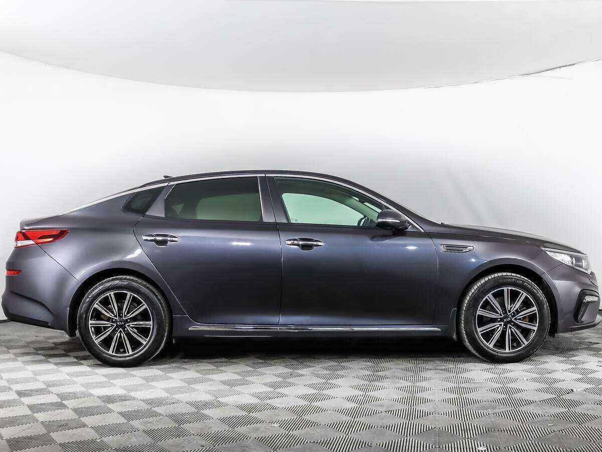 Б/У Киа Оптима 2018 года. Фото: #3