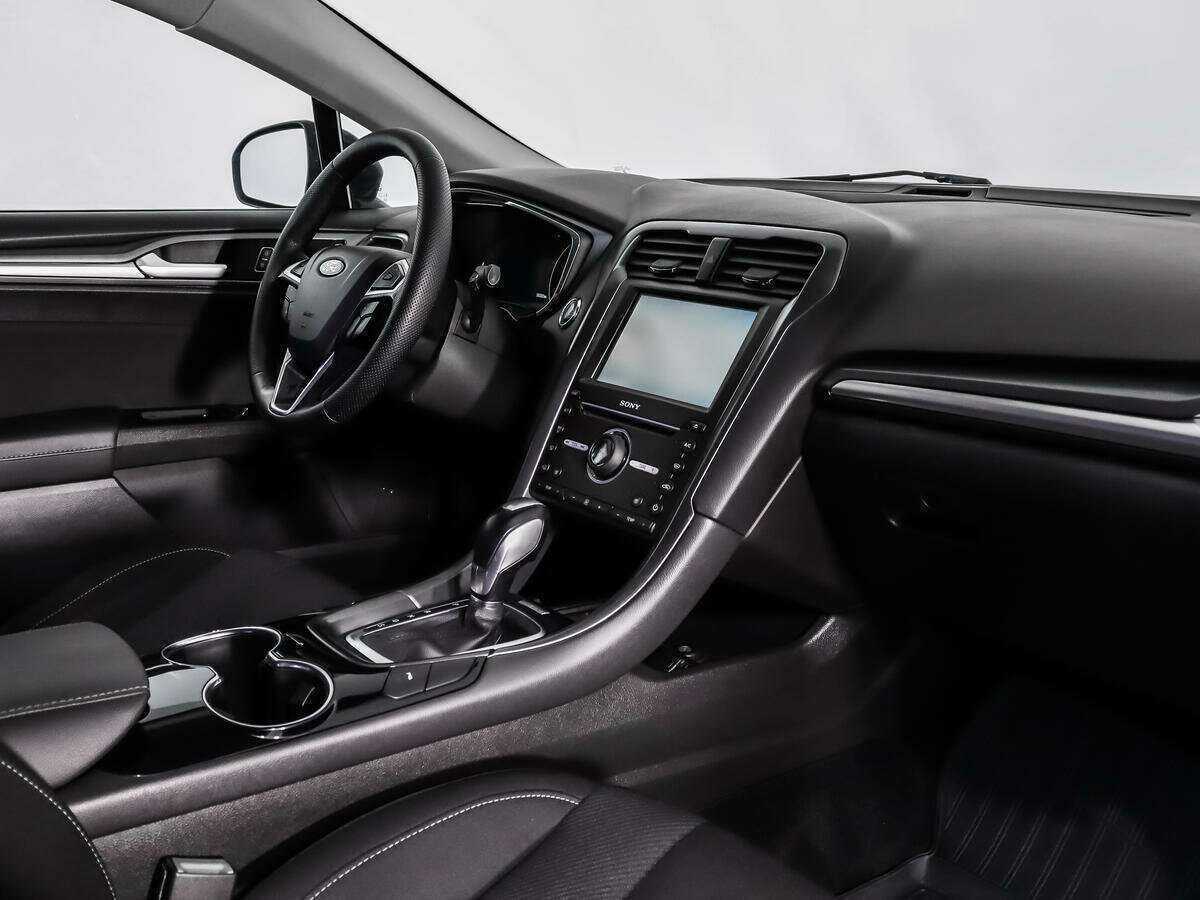 Б/У Форд Мондео 2015 года. Фото: #11