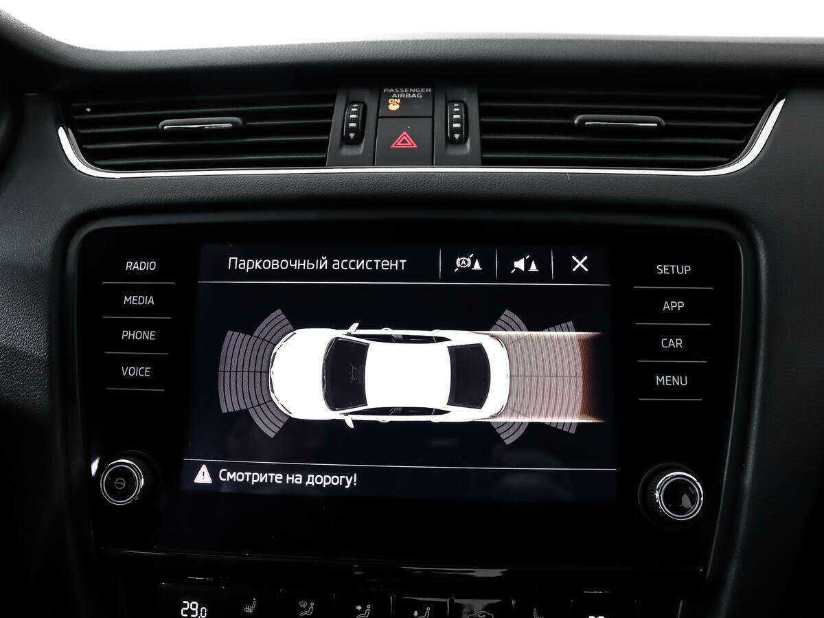 Б/У Шкода Октавия 2019 года. Фото: #12