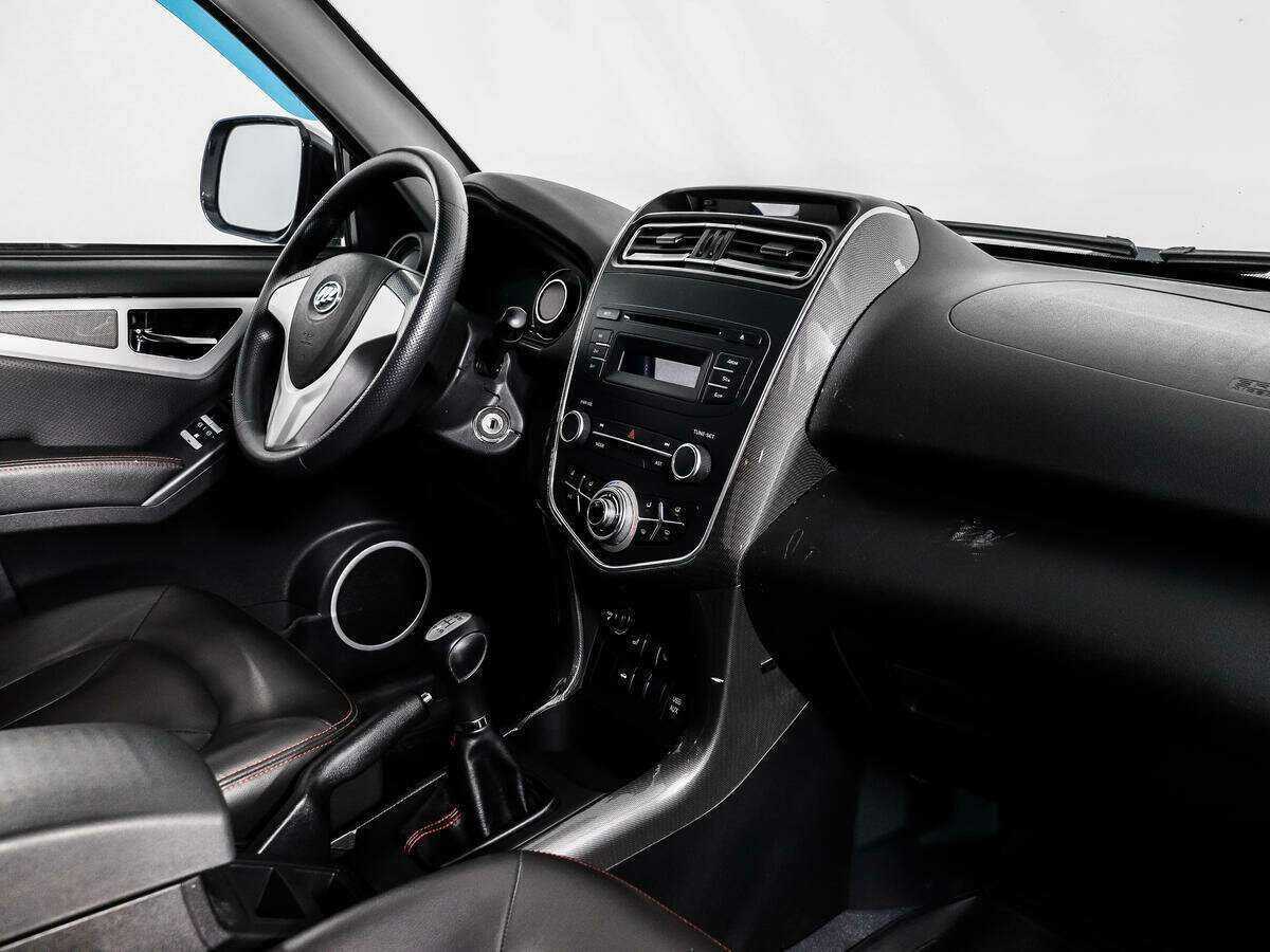 Б/У Лифан Икс60 2017 года. Фото: #10