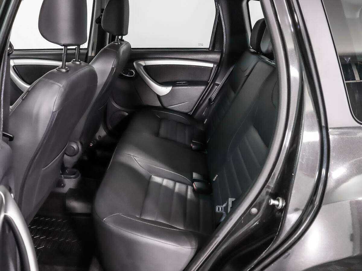 Б/У Ниссан Террано 2015 года. Фото: #8