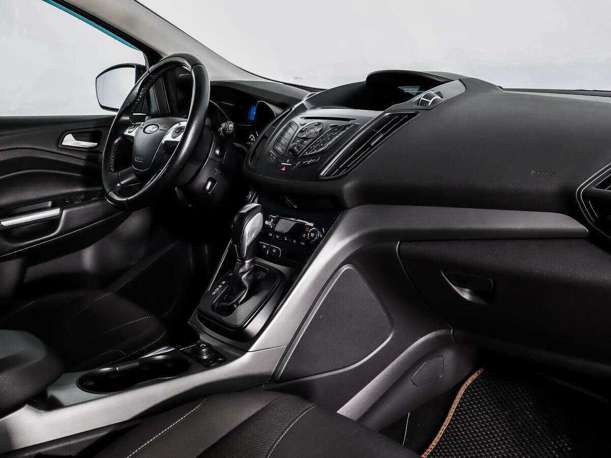 Б/У Форд Куга 2014 года. Фото: #11