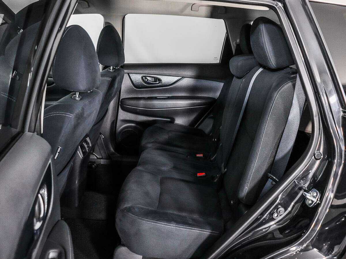 Б/У Ниссан Икс-Трейл 2016 года. Фото: #10