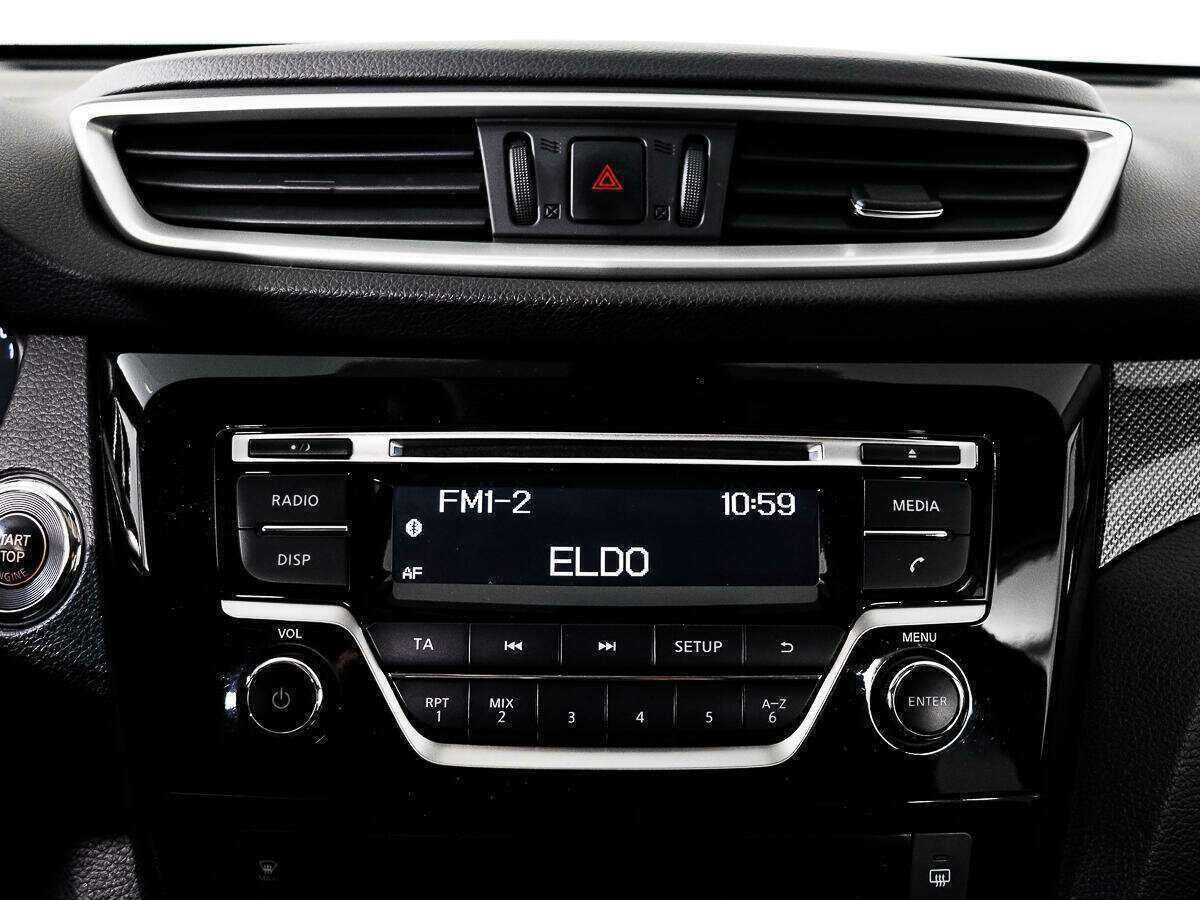 Б/У Ниссан Икс-Трейл 2016 года. Фото: #13