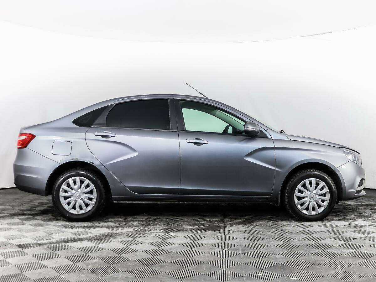 Б/У Лада (ВАЗ) Веста 2021 года. Фото: #3