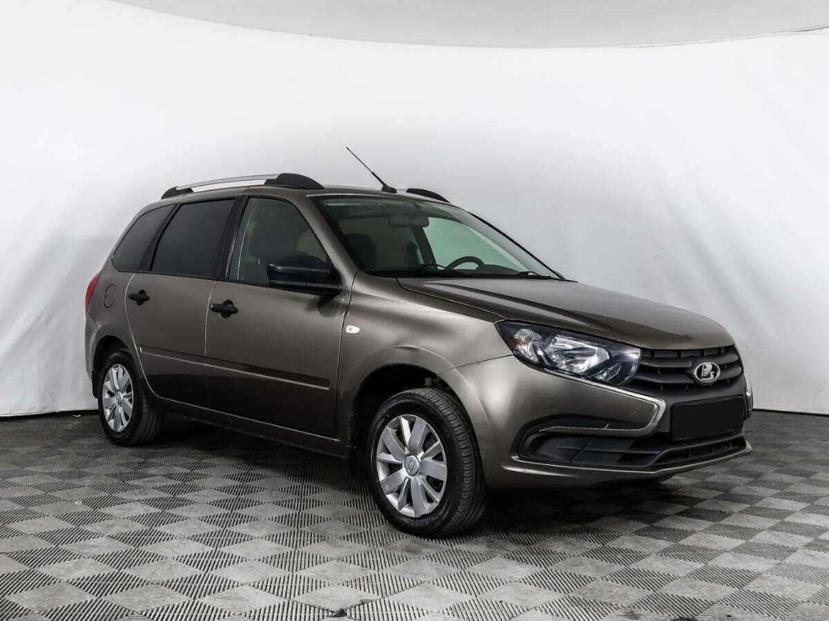 Б/У Лада (ВАЗ) Гранта 2021 года. Фото: #2