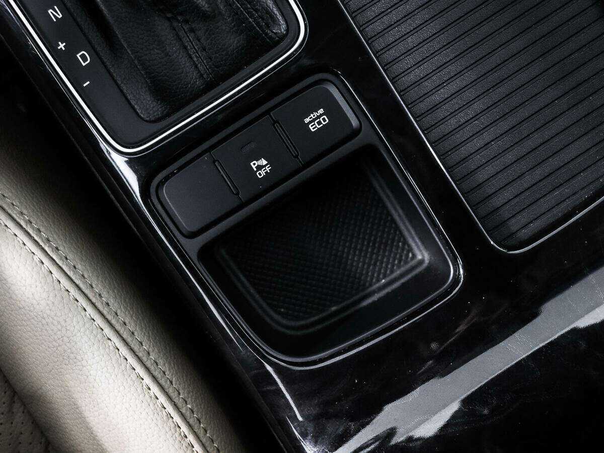 Б/У Киа Соренто 2013 года. Фото: #10