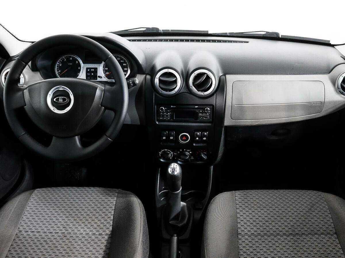 Б/У Лада (ВАЗ) Ларгус 2017 года. Фото: #10