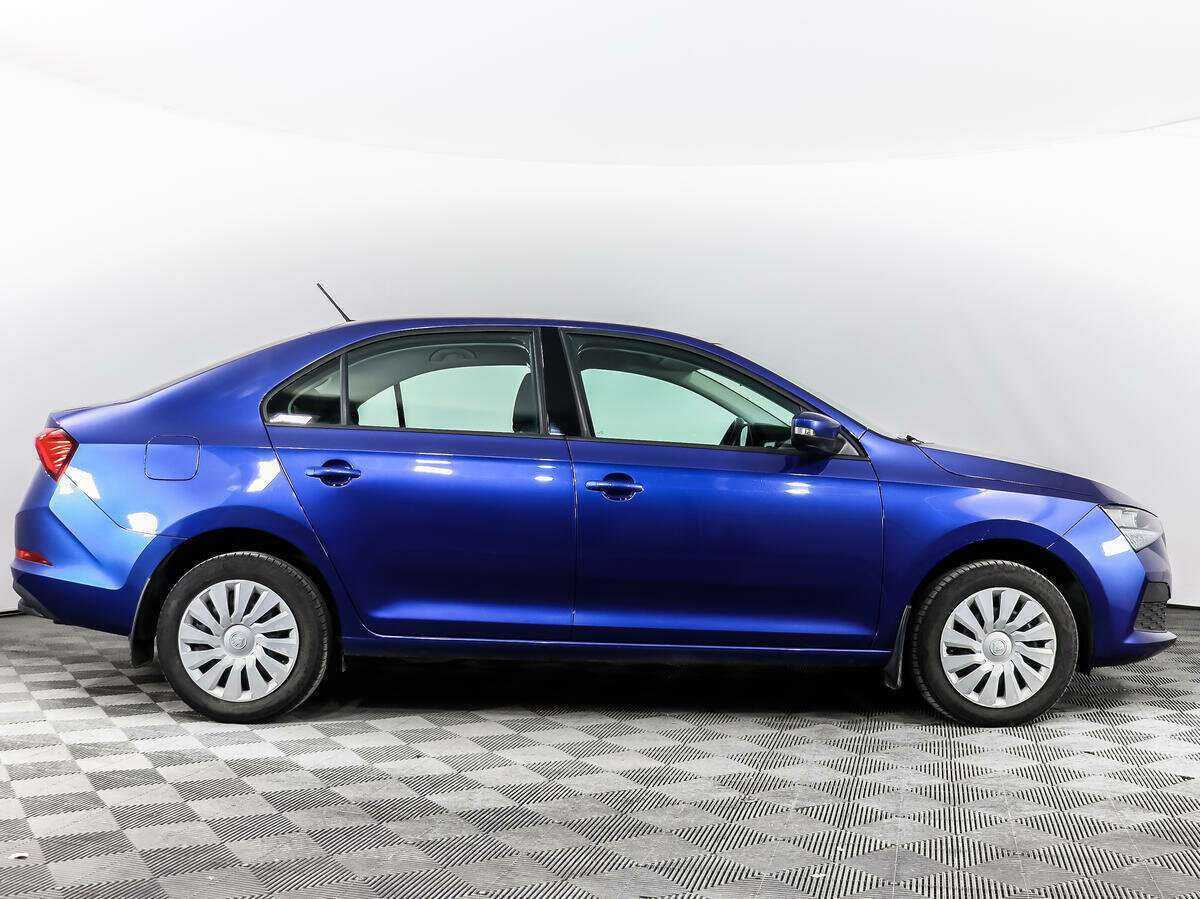 Б/У Шкода Рапид 2021 года. Фото: #3