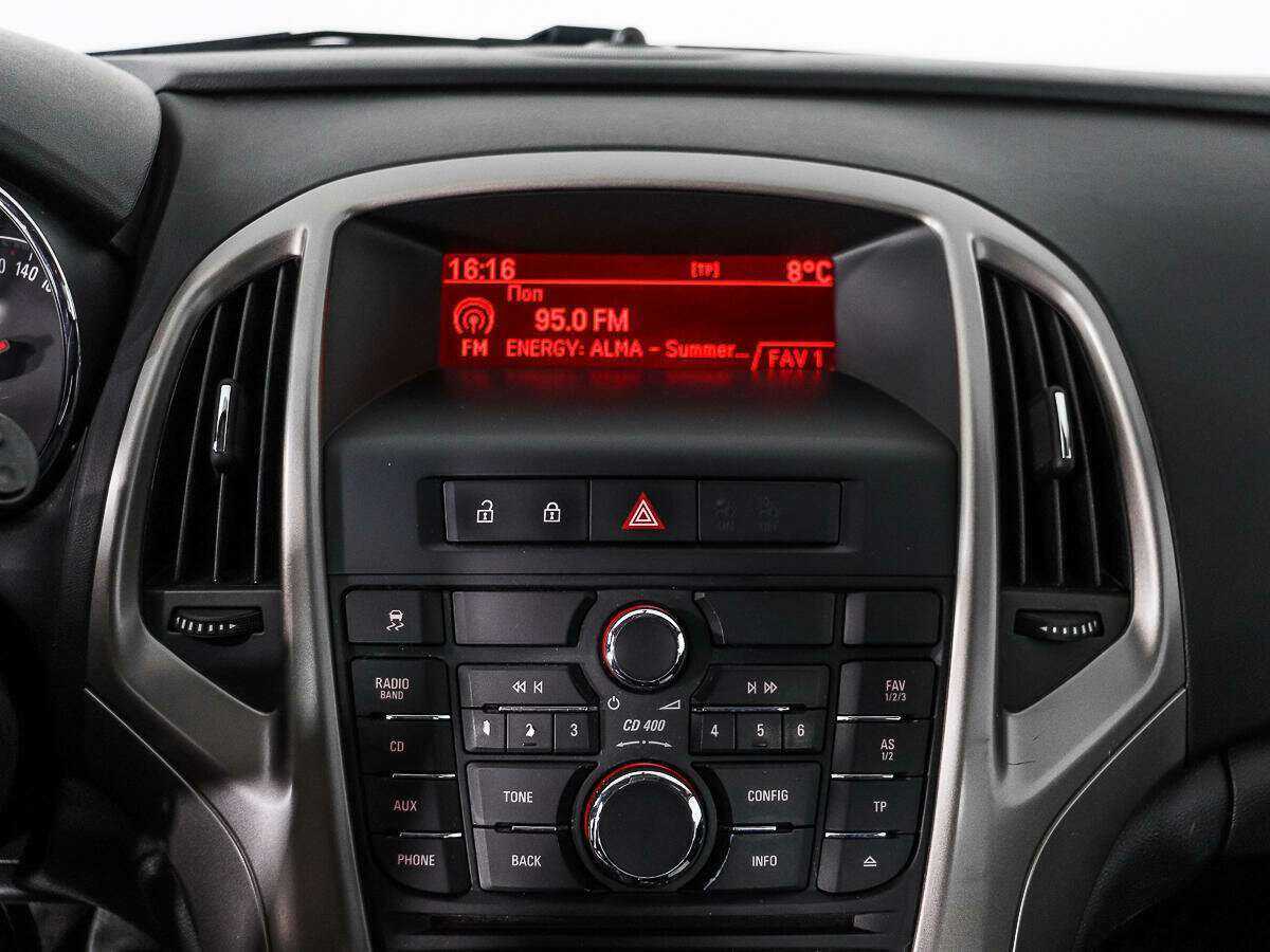 Б/У Опель Астра 2012 года. Фото: #12