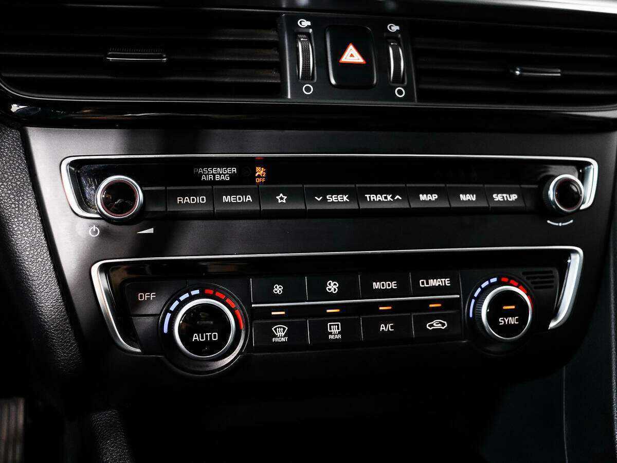 Б/У Киа Оптима 2018 года. Фото: #16