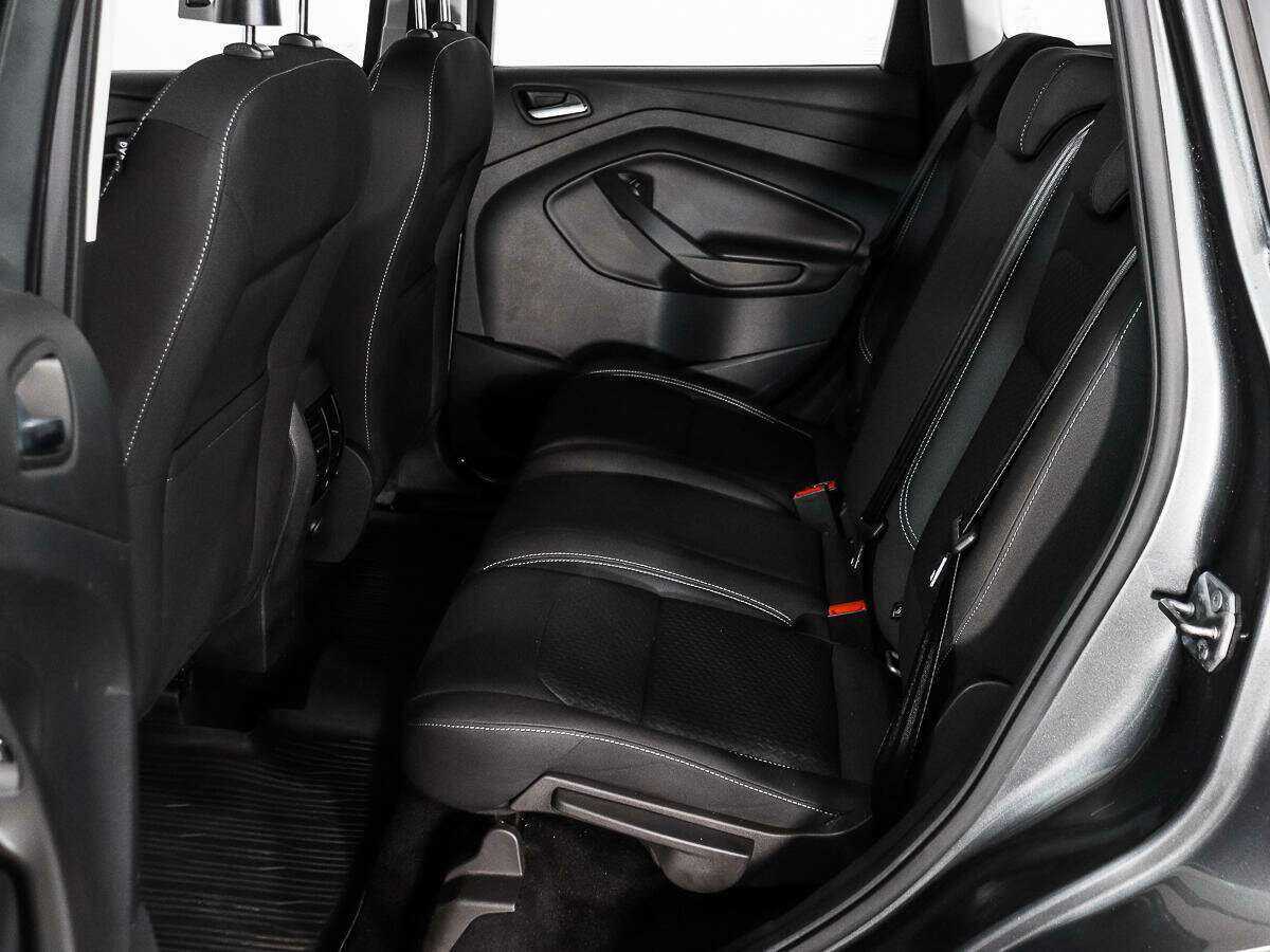 Б/У Форд Куга 2017 года. Фото: #10