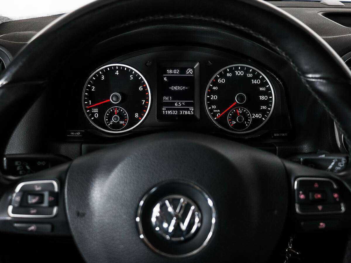 Б/У Фольксваген Тигуан 2013 года. Фото: #14