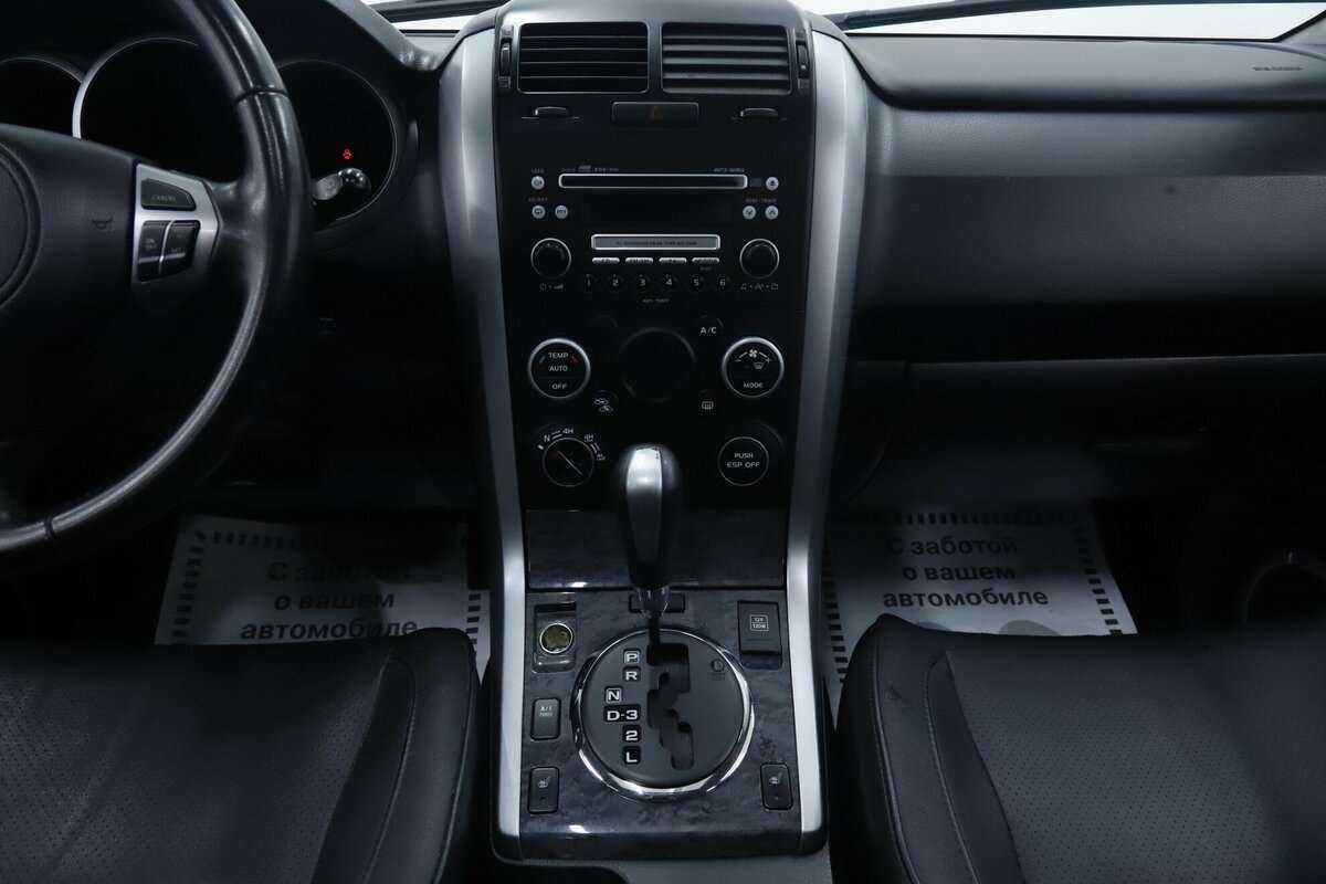 Б/У Сузуки Гранд Витара 2012 года. Фото: #12