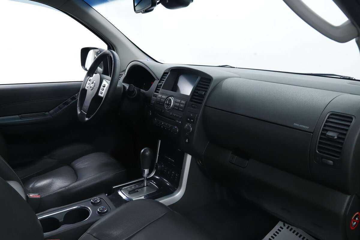 Б/У Ниссан Патфайндер 2014 года. Фото: #17