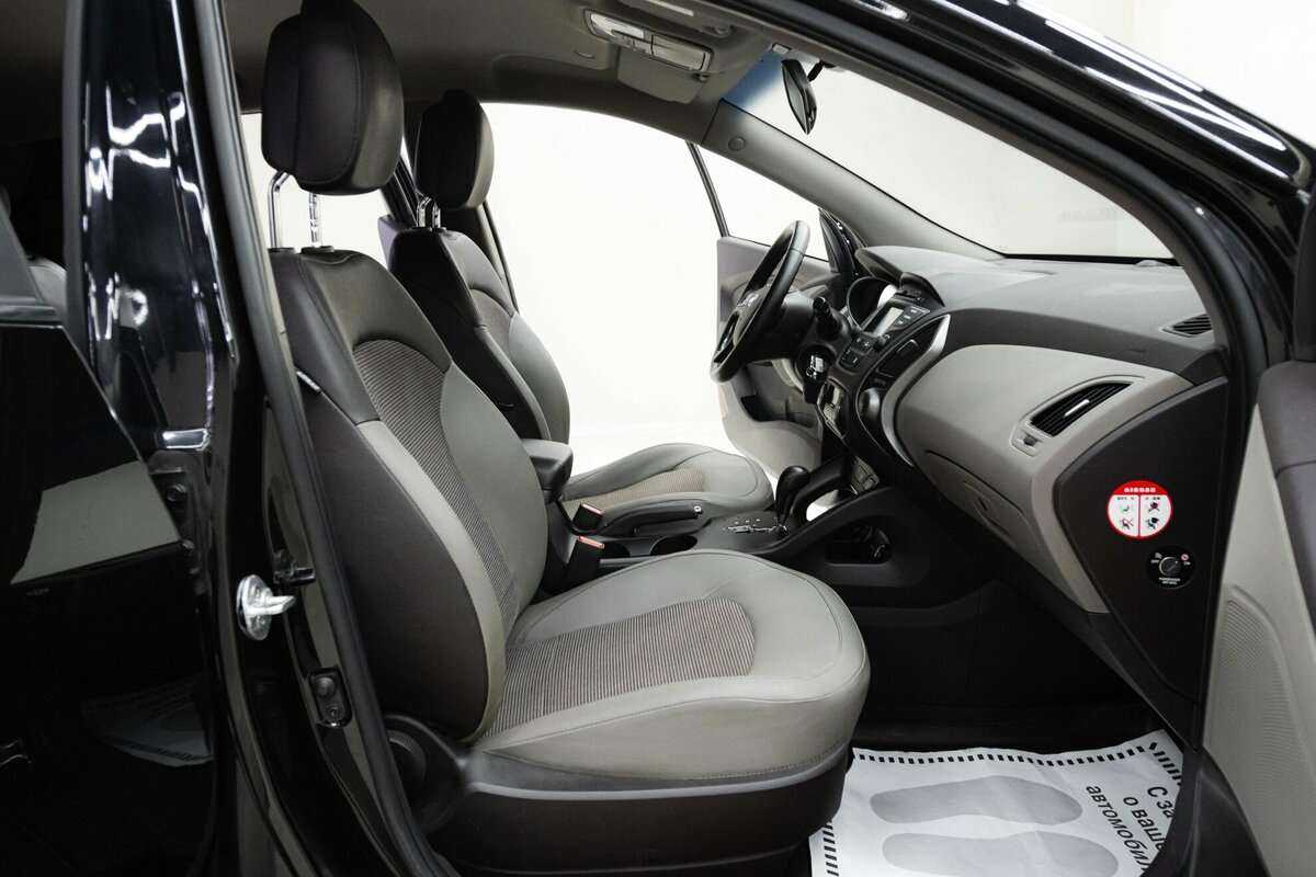 Б/У Хендай ай-икс35 2014 года. Фото: #12