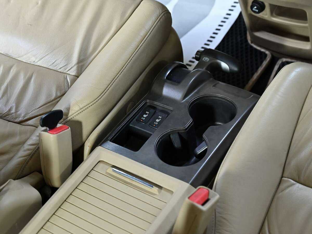 Б/У Хонда ЦР-В 2012 года. Фото: #12