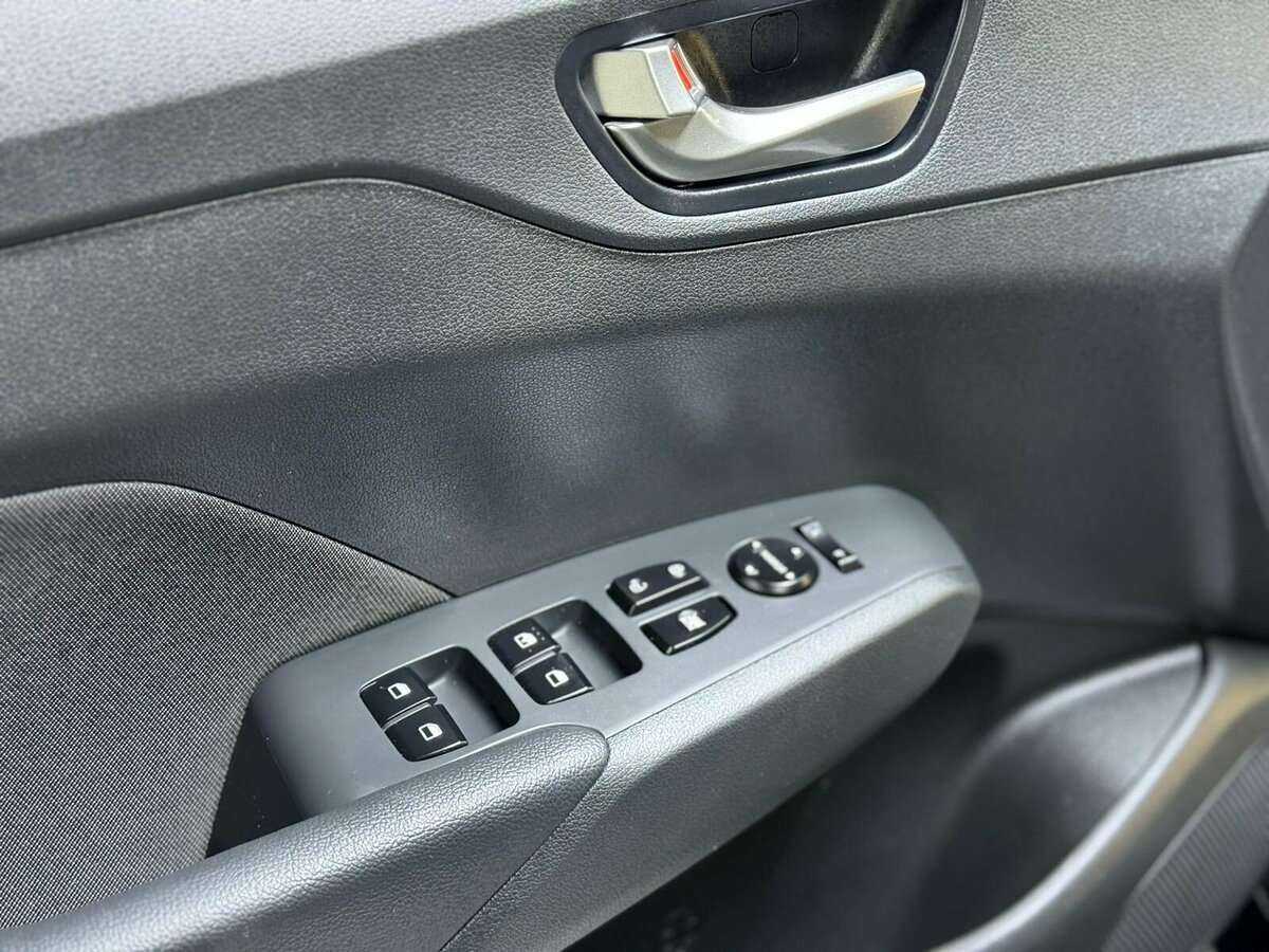 Б/У Хендай Солярис 2020 года. Фото: #12