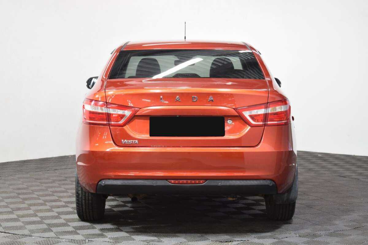 Б/У Лада (ВАЗ) Веста 2016 года. Фото: #4