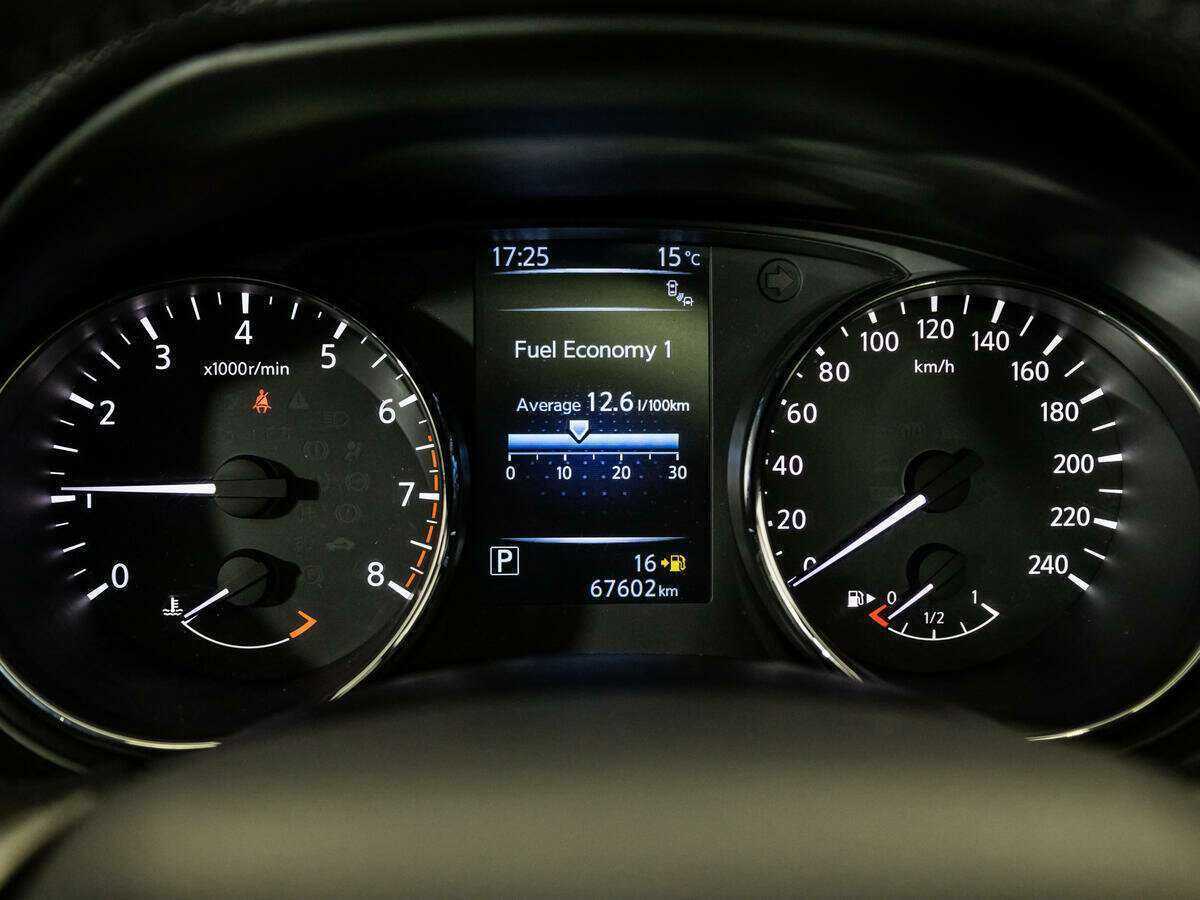 Б/У Ниссан Кашкай 2014 года. Фото: #11