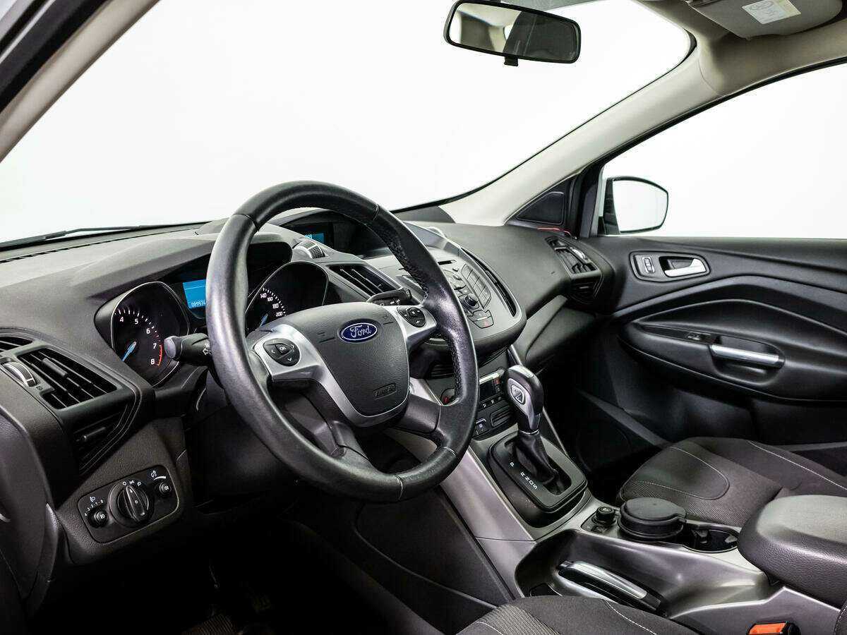 Б/У Форд Куга 2016 года. Фото: #8