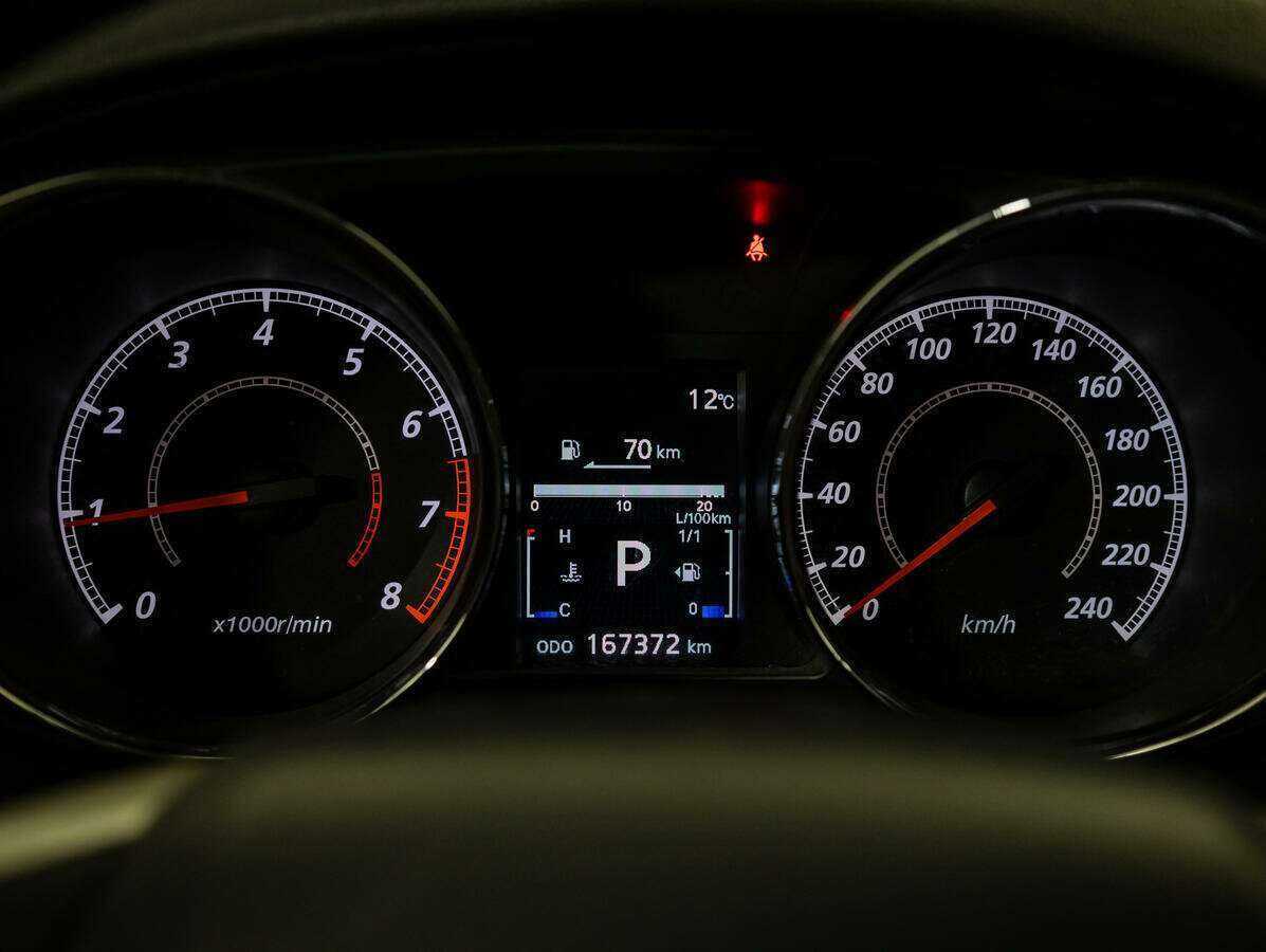 Б/У Митсубиши АС-Икс 2012 года. Фото: #11