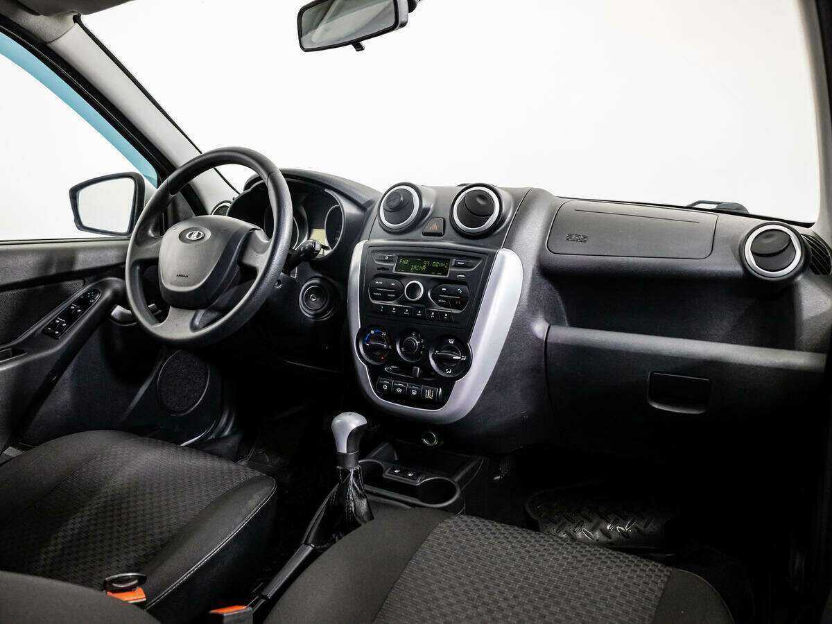 Б/У Лада (ВАЗ) Гранта 2016 года. Фото: #8